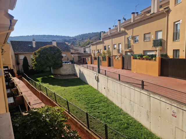 Chalet adosado en venta en Villar del Olmo