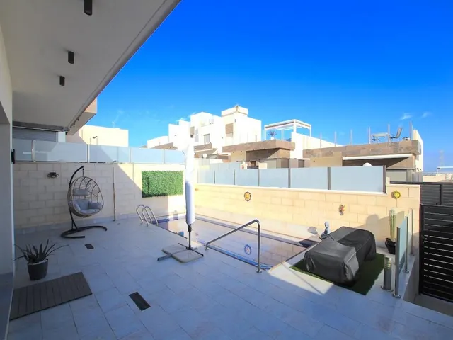 Villa moderna independiente con piscina privada y vistas al  - foto 5