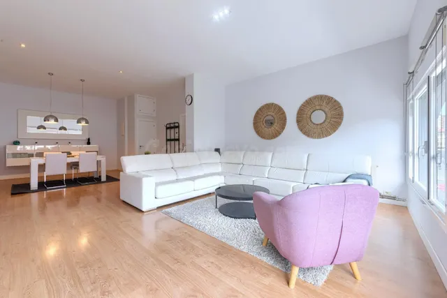 Se vende Espectacular piso con licencia turística a 7 min del Casco Viejo — 4