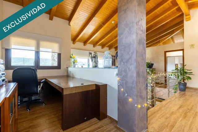 Villa exclusiva con piscina (LICENCIA TURÍSTICA) — 30