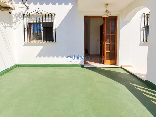 119 m2 con terraza y patio · 3 dormitorios · a reformar — 2