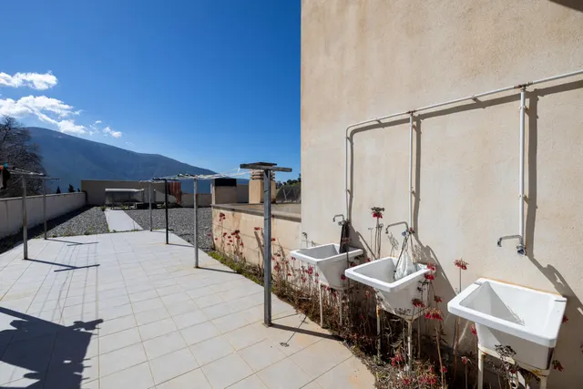 SE VENDE PISO VPO EN ÓRGIVA – EN PLENO CORAZÓN DE LA ALPUJARRA — 31