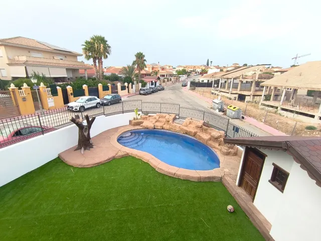 CHALET DELUXE EN LA ALCAYNA — 7