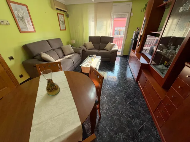 Último piso de 4 dormitorios con balcón — 45