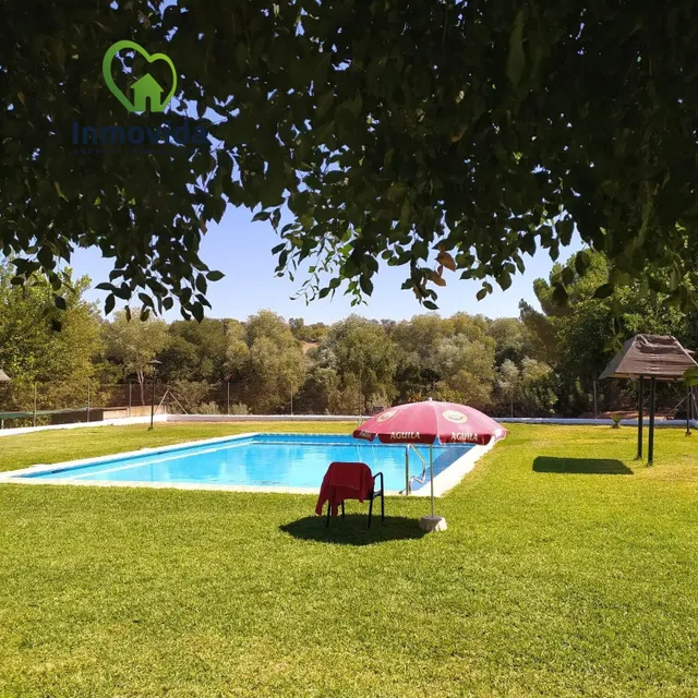 IDEAL INVERSION TURISTICA FINCA CON OLIVOS Y PISCINA