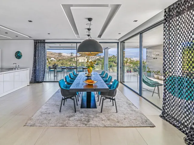 Villa de lujo en benahavis con vistas al mar — 39