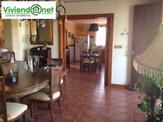 ESTUPENDO CHALET ZONA PERLETA — 4