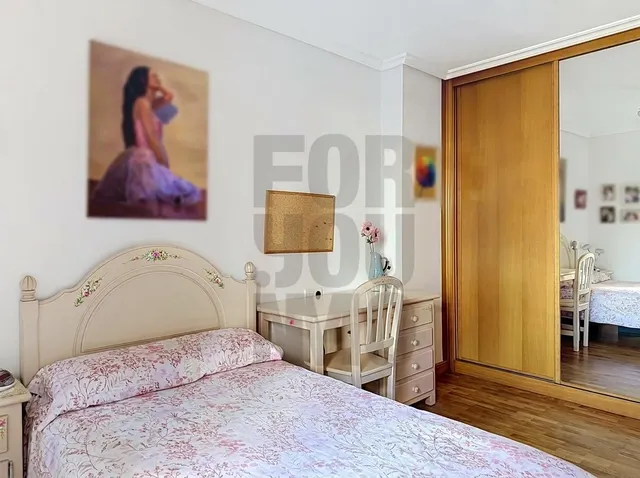 Amplio Piso en Beasain con Vistas — 24