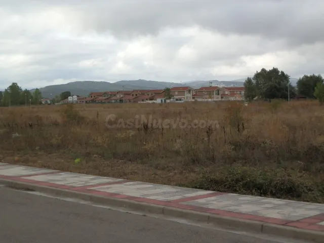Terreno rural 211m² en venta - MEDINA DE POMAR - foto 3