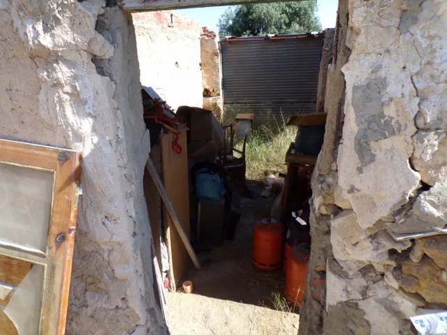 PARCELA CON CASITA — 11