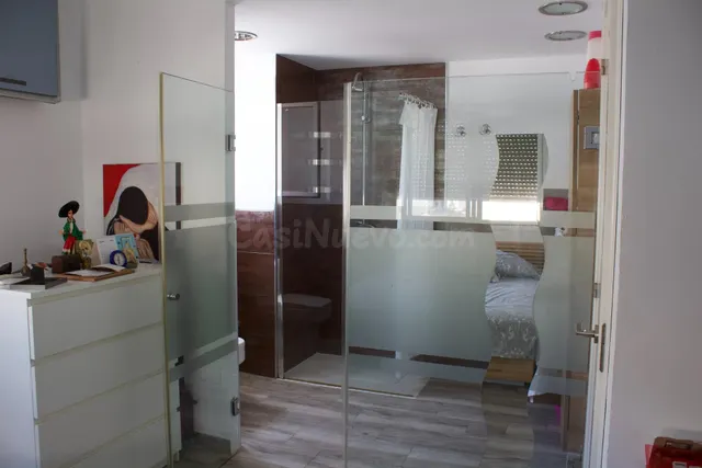 Fantástica casa de 4 plantas, reformada, a 500 metros de la  - foto 4