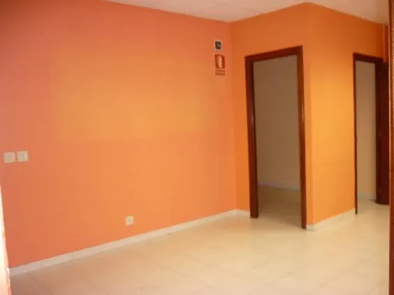 OFICINA EN EL CENTRO DE PONFERRADA CON 3 DESPACHOS — 10