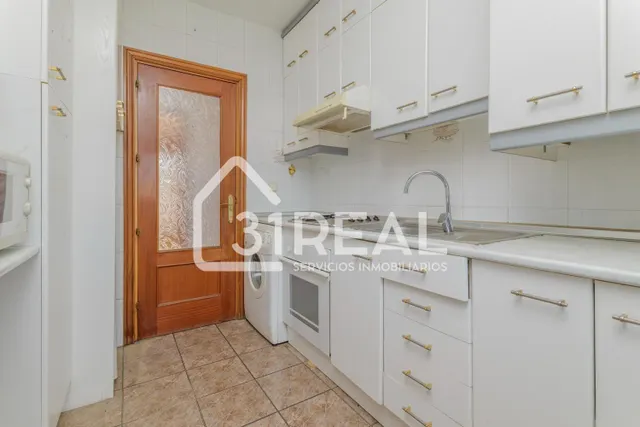 Ático duplex con terraza en Valdeacederas — 17