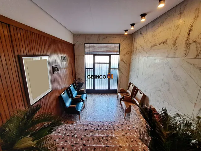 CASA DE PUEBLO CON PATIO, TERRAZAS... — 4