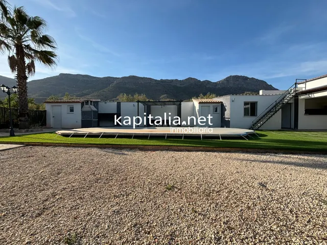Chalet a la venta en Gaianes — 8