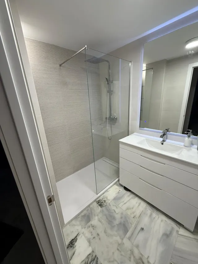Apartamento 1 habitación 73m² en venta - Costa del Sol — 28