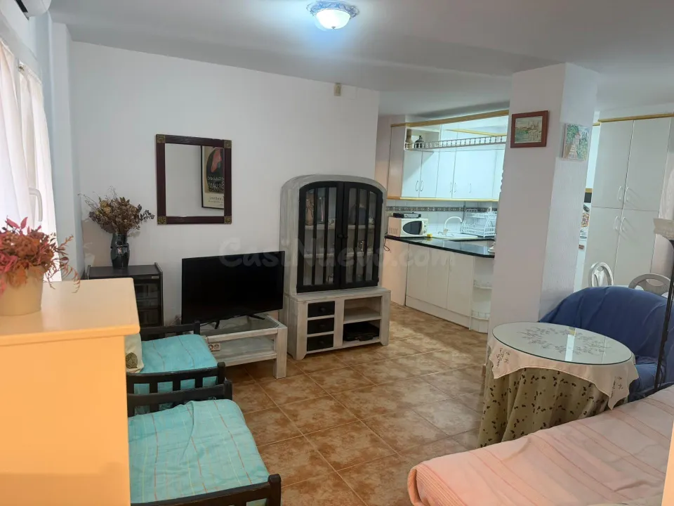 Albayzín. Junto a Plaza Nueva. Bonito piso amueblado para estudiantes. 2 dormitorios.