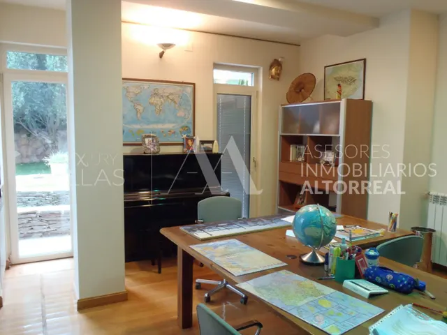 VILLA DE LUJO EN ALTORREAL — 29