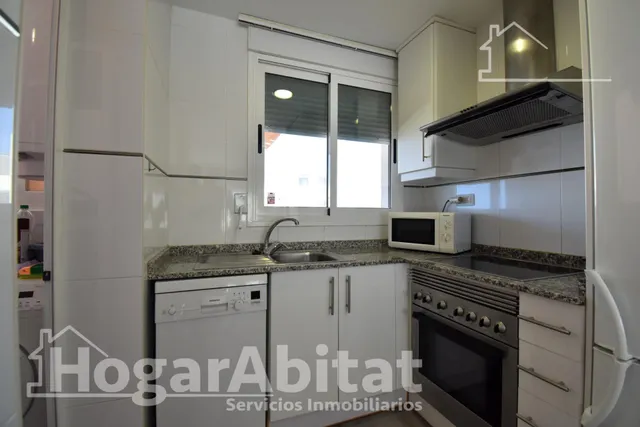 ¡EN PRIMERA LÍNEA DE PLAYA! LUMINOSO EN RESIDENCIAL CON PISCINA Y GARAJE — 9