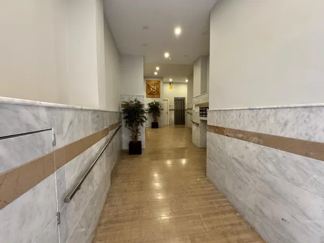 Hostal en pleno funcionamiento en el centro de Alicante | licencia turística | rentabilidad 10%-14% — 35