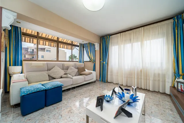 Amplio piso de 115 m2 con 4 habitaciones en Camí Vell de Bunyola — 10