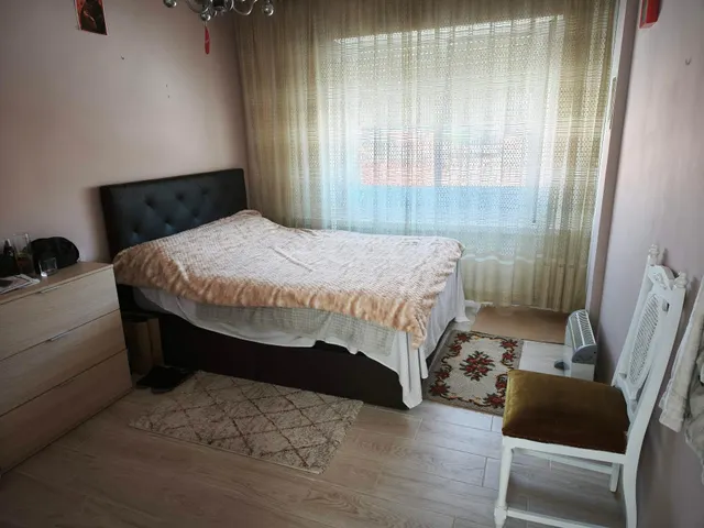 VIVIENDA REFORMADA CON ASCENSOR — 8