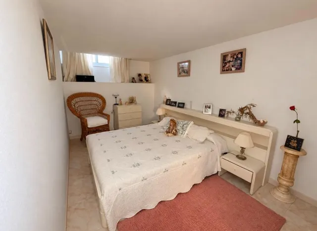 CHALET ADOSADO EN TORRE DE HORADADA — 46