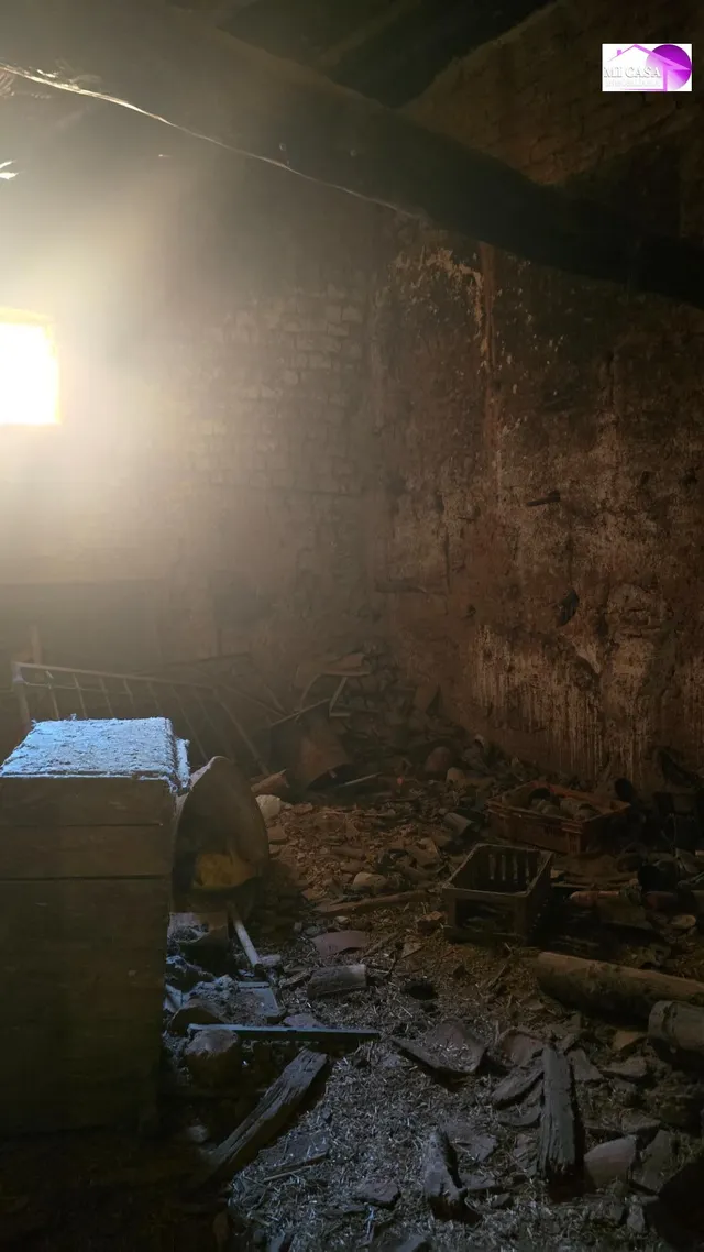 CASA DE PUEBLO PARA REFORMAR — 19