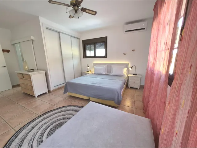 Exclusiva villa independiente reformada en el pinar, Torremolinos — 8