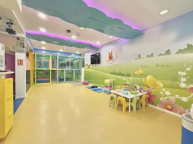 Local comercial 119m² en venta - Centro — 6
