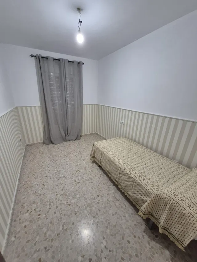 Alquiler de casa unifamiliar en zona el portichuelo — 18