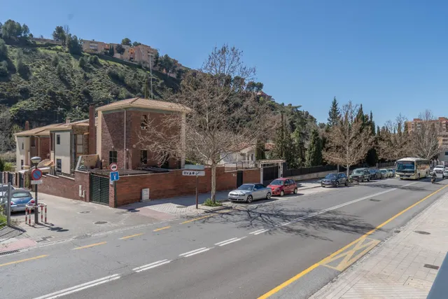 VENTA DE EXCLUSIVA CASA EN CARRETERA DE LA SIERRA - GRANADA — 22