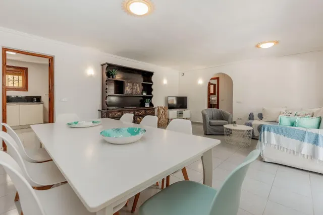 Villa de Lujo 7 habitaciones 183m² en venta - El Portet — 30