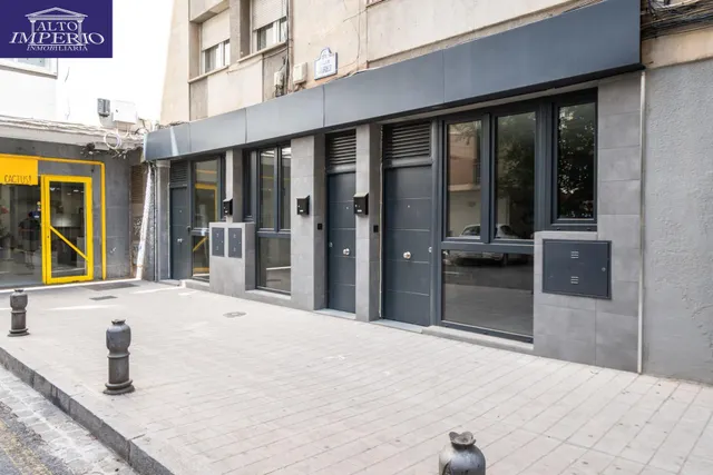 Amplia vivienda junto METRO Recogidas a estrenar! — 12