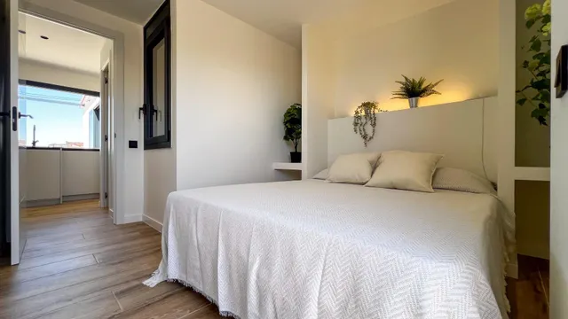 Estudio Ático con encanto en venta zona Sant Sebastiá Tu refugio ideal en Sitges. — 16
