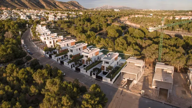 VILLAS DE OBRA NUEVA EN FINESTRAT — 31
