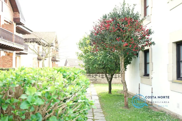 Apartamento de un dormitorio con jardín comunitario que lo r - foto 4
