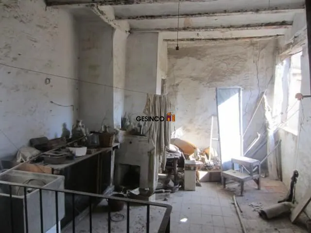 CASA PARA REFORMAR EN EL CENTRO DE LA CIUDAD — 5