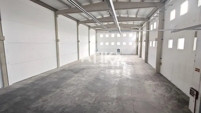 NAVE EN ALQUILER - POLIGONO EL ALTET — 15