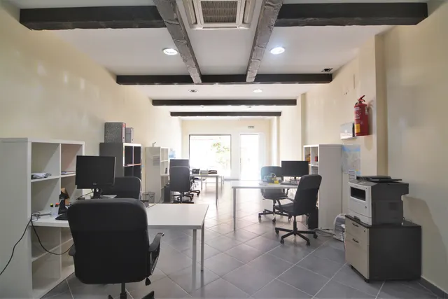Local comercial 85m² en venta - Centro — 5
