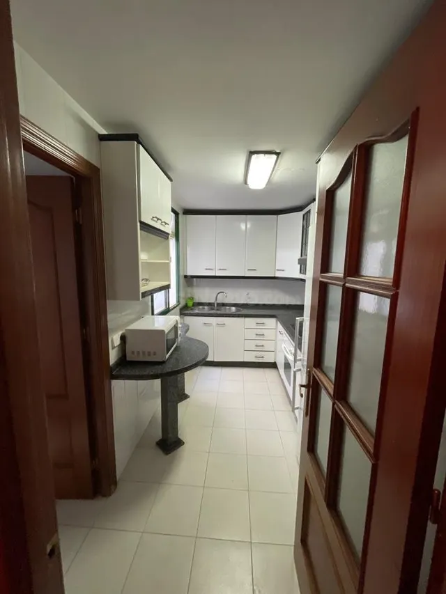 Excelente piso en el centro de Cabra - foto 4