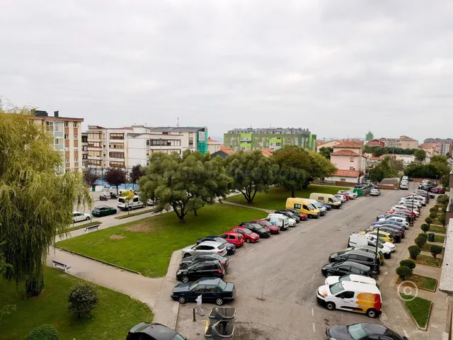 PRIMERA LÍNEA DE PASEO ALTAMIRA: AMPLITUD, VISTAS Y UBICACIÓ - foto 2