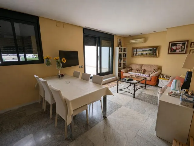 Espectacular apartamento con fantástica terraza en pleno corazón de Sevilla, junto calle Laraña !!! — 6