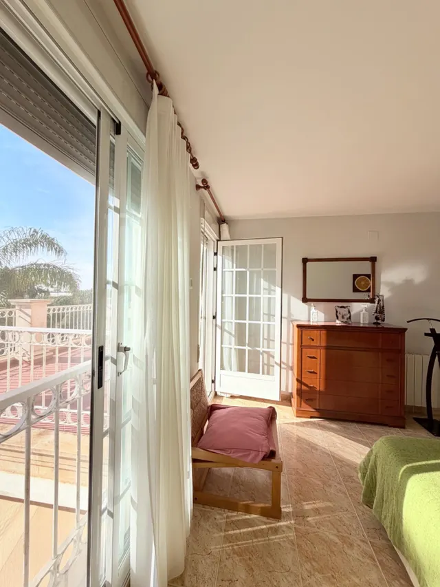 CHALET EXCLUSIVO EN ALZABARES ELCHE, CON PISCINA, ALTAS CALIDADES Y A SOLO 2 KM DEL HOSPITAL — 34