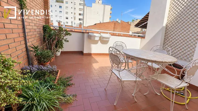 PISO DE ALQUILER - RECTORAT — 10