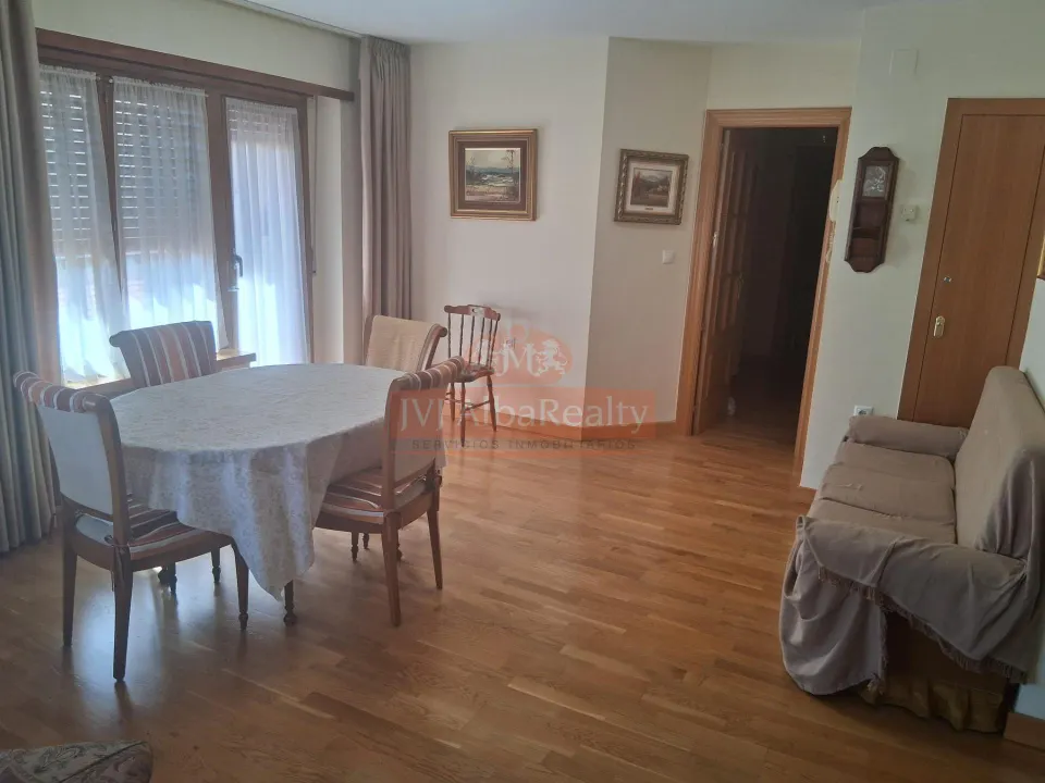 VIVIENDA EN ALQUILER EN ZONA FUENTE DEL PARQUE
