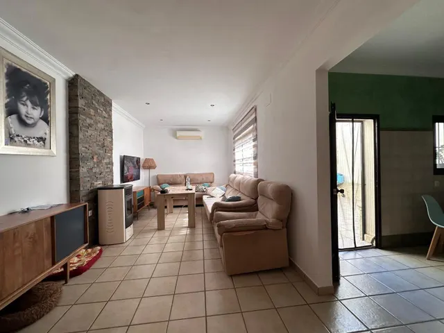 CASA EN LA PUEBLA DE CAZALLA — 10