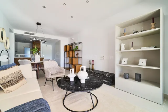 ELEGANTE APARTAMENTO CON JARDÍN - foto 4