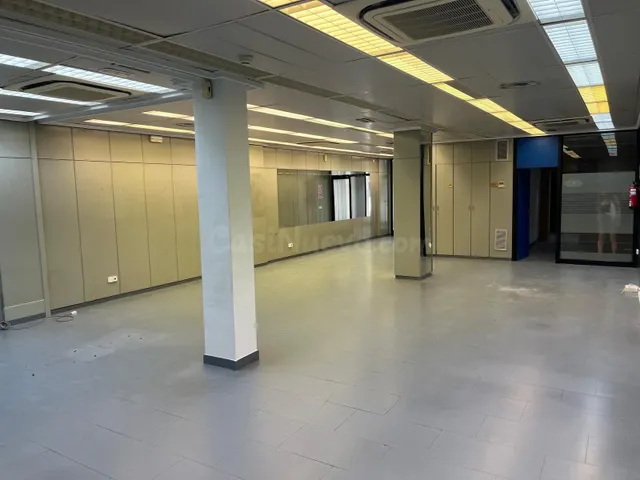 Magnífico local en el centro de Castellón - foto 3