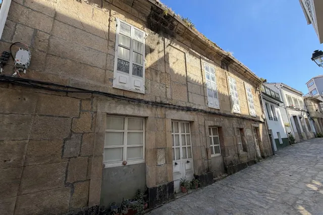 CASA PARA REHABILITAR EN MUROS